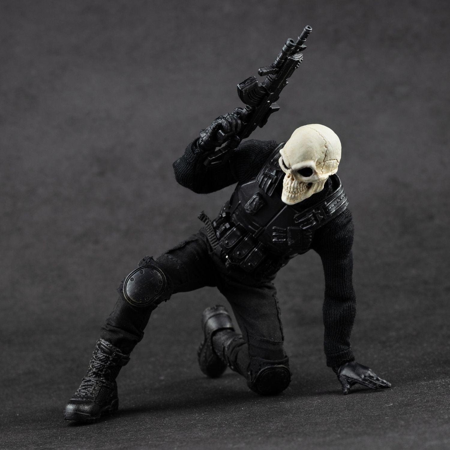 DLZ Toys - 1:12 Skull Commander Action Figure - inshobby.com