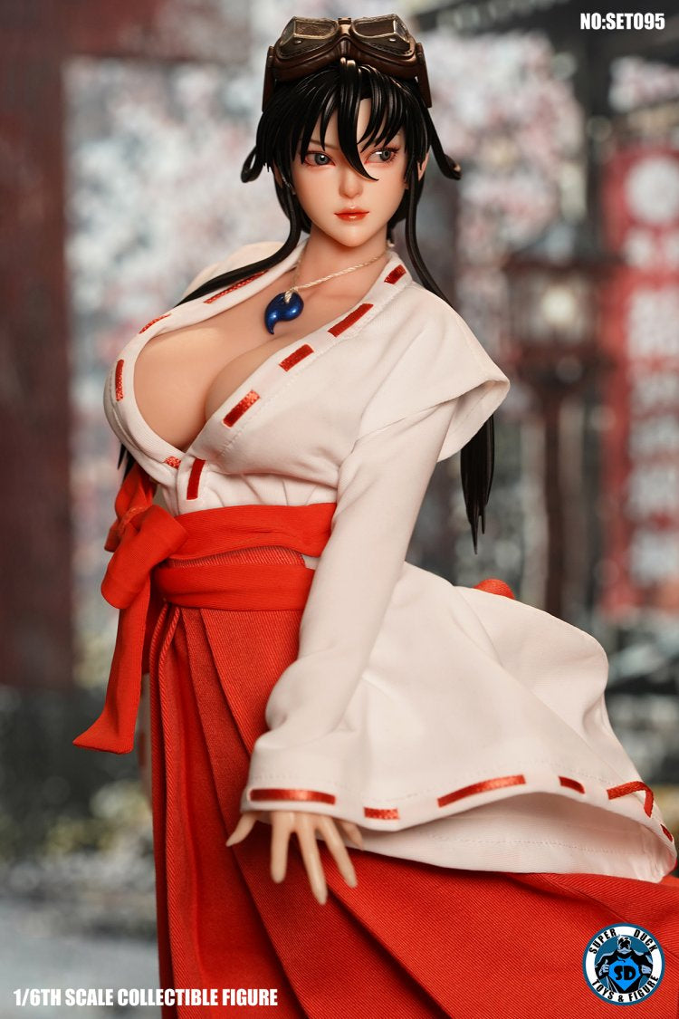 1:6 Shrine Maiden Seamless Figure