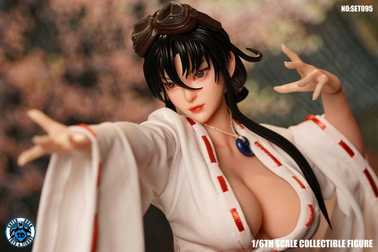 1:6 Shrine Maiden Seamless Figure