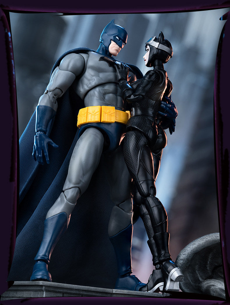 Catwoman Hush Champion Class Model Kit