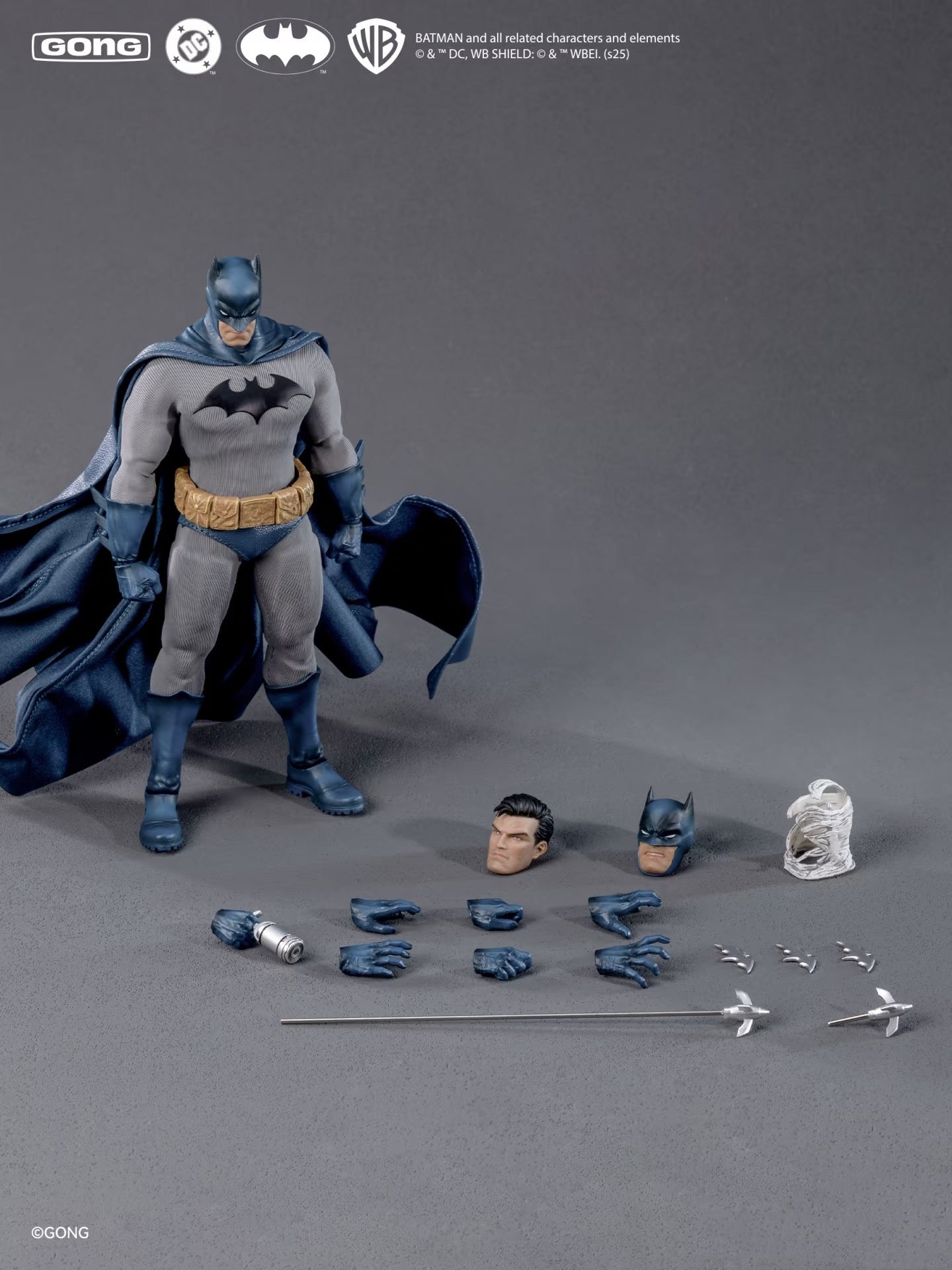 1:10 Batman Hush Action Figure