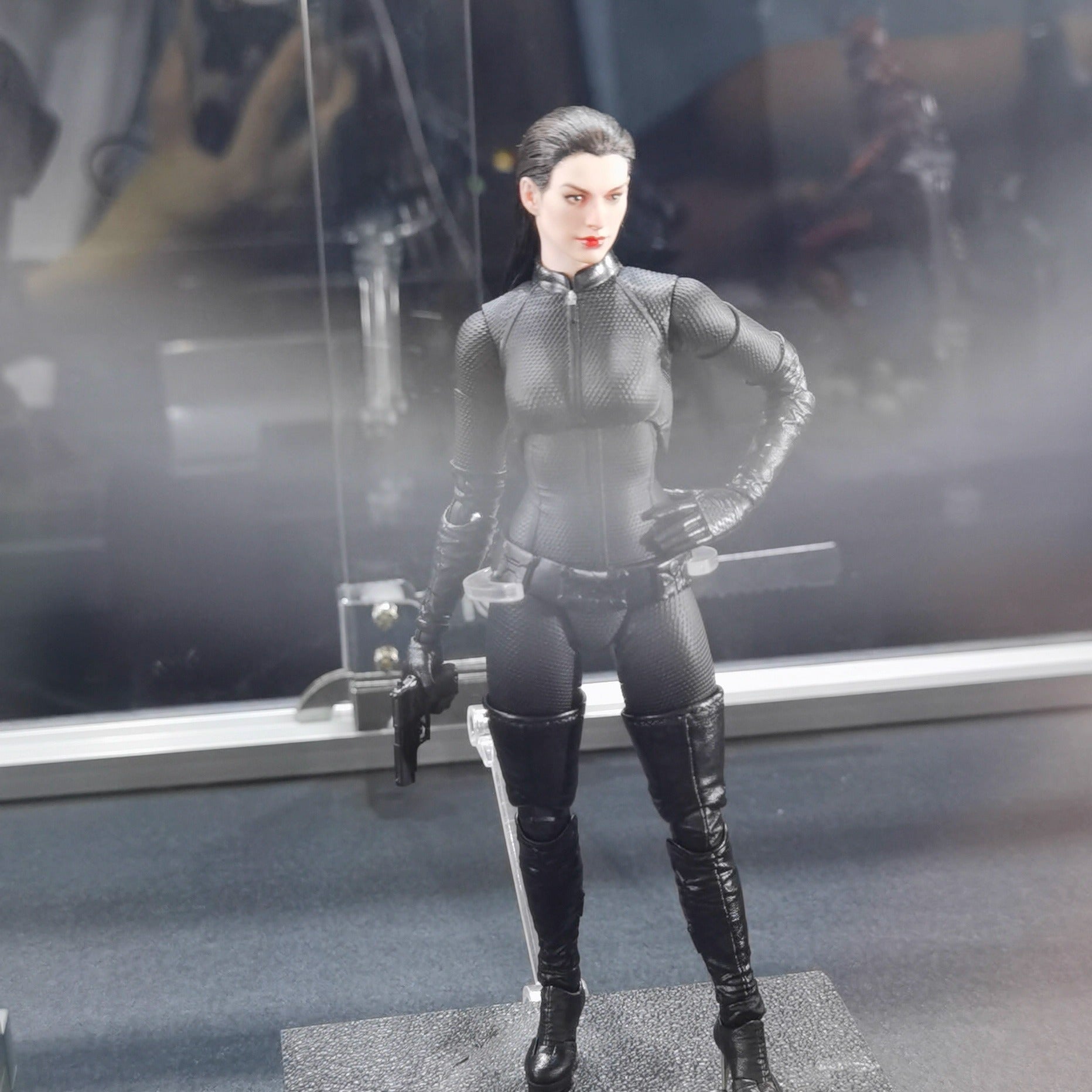 LPZZ - 1:12 Catwoman Action Figure - inshobby.com