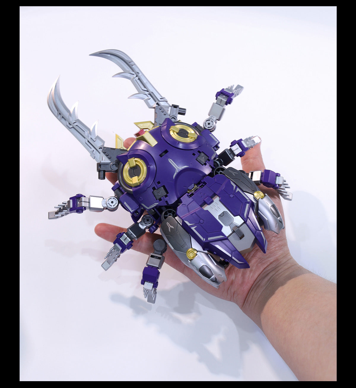 Cang Toys - TransAge Blacanidae Bergion Transforming Action Figure - inshobby.com