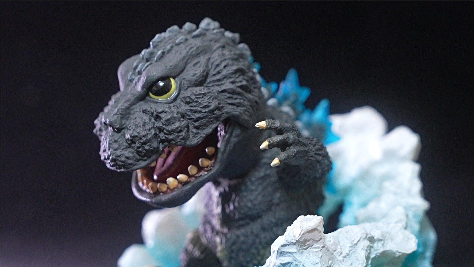 EZHOBI - EGGMON Plus Godzilla 1962 Awakening Version Figure Statue - inshobby.com