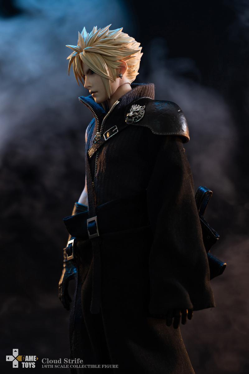 1:6 Cloud Strife AC Version Seamless Figure