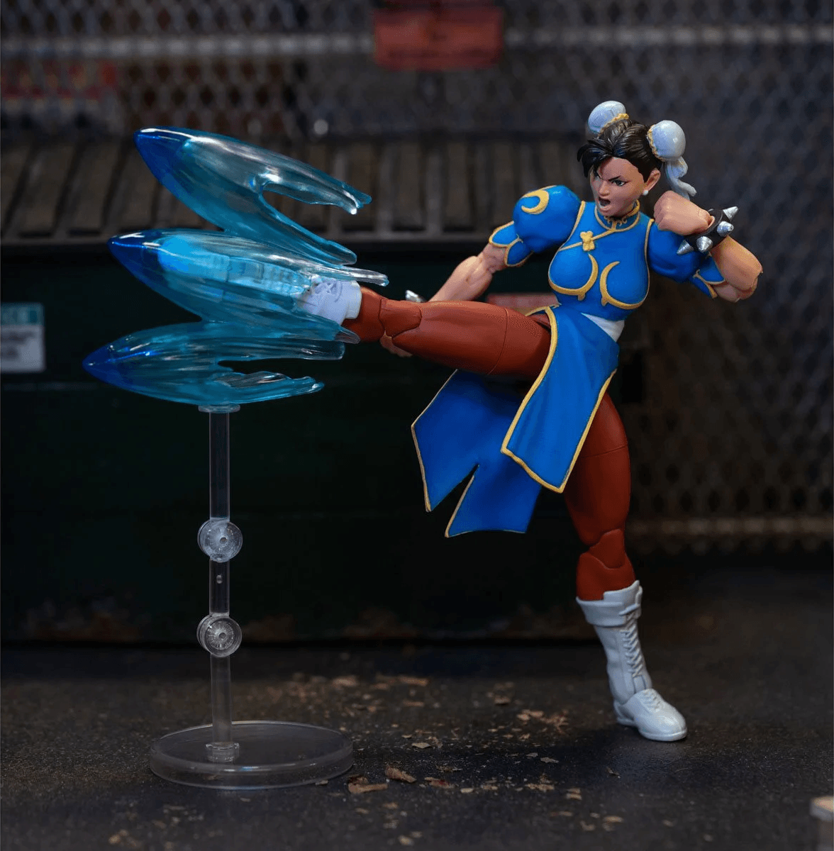 Jada - 1:12 Chun-Li Action Figure - inshobby.com