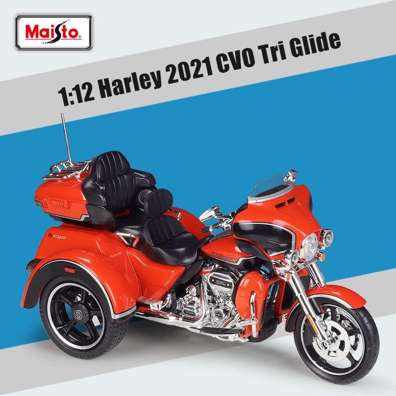 Maisto - 1:12 Harley Davidson 2021 CVO Tri Glide Motorcycle Alloy Car