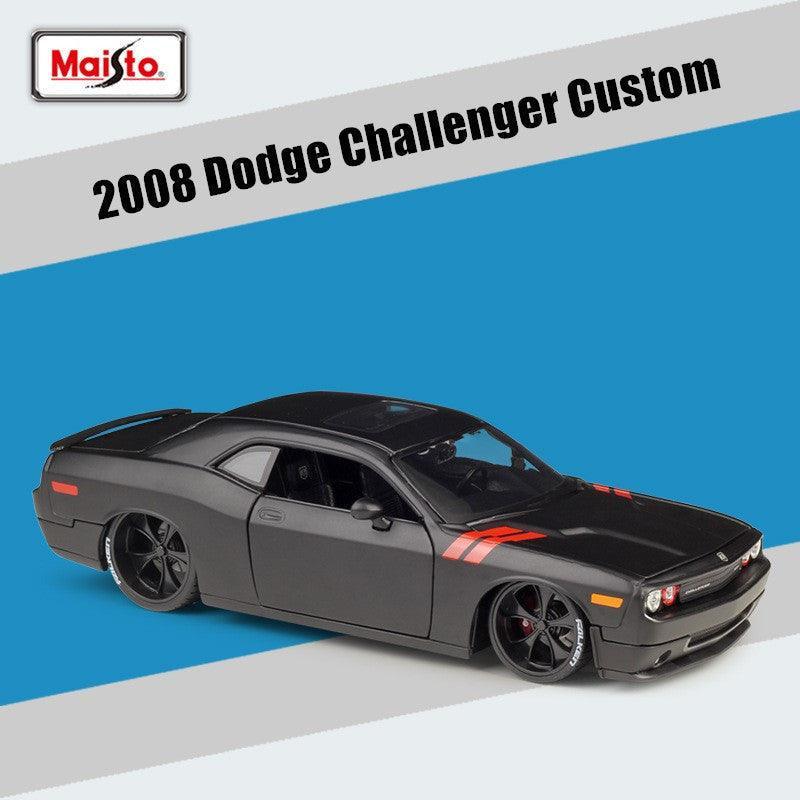 Maisto - 1:24 Dodge Challenger 2008 Custom Alloy Model Car
