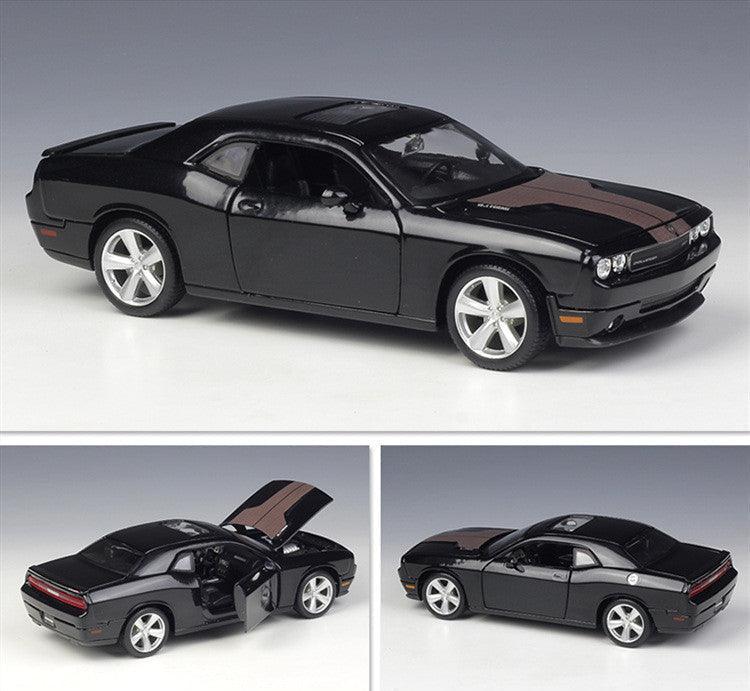 Maisto - 1:24 Dodge Challenger SRT8 2008 Alloy Assembly Model - inshobby.com