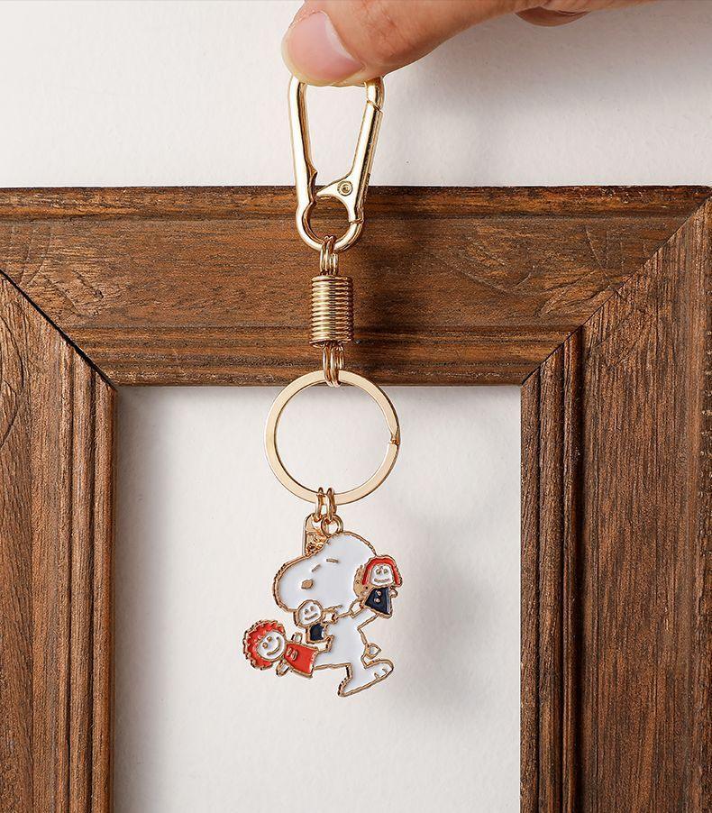 Peanuts LLC - Snoopy Metal Key Chain Vol. 2 - inshobby.com