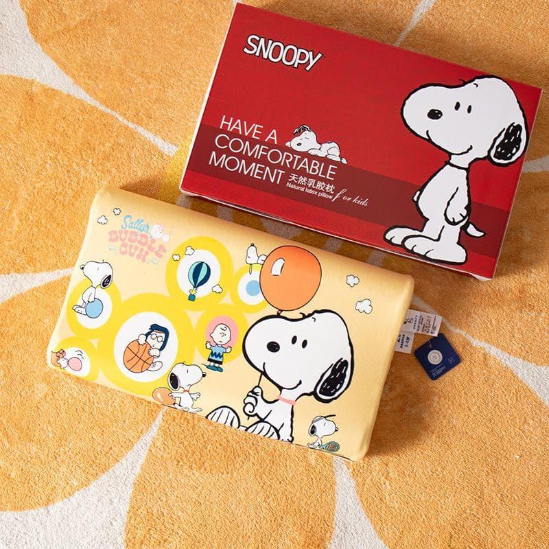 Peanuts LLC - Snoopy Natural Latex Soft Pillow Kids