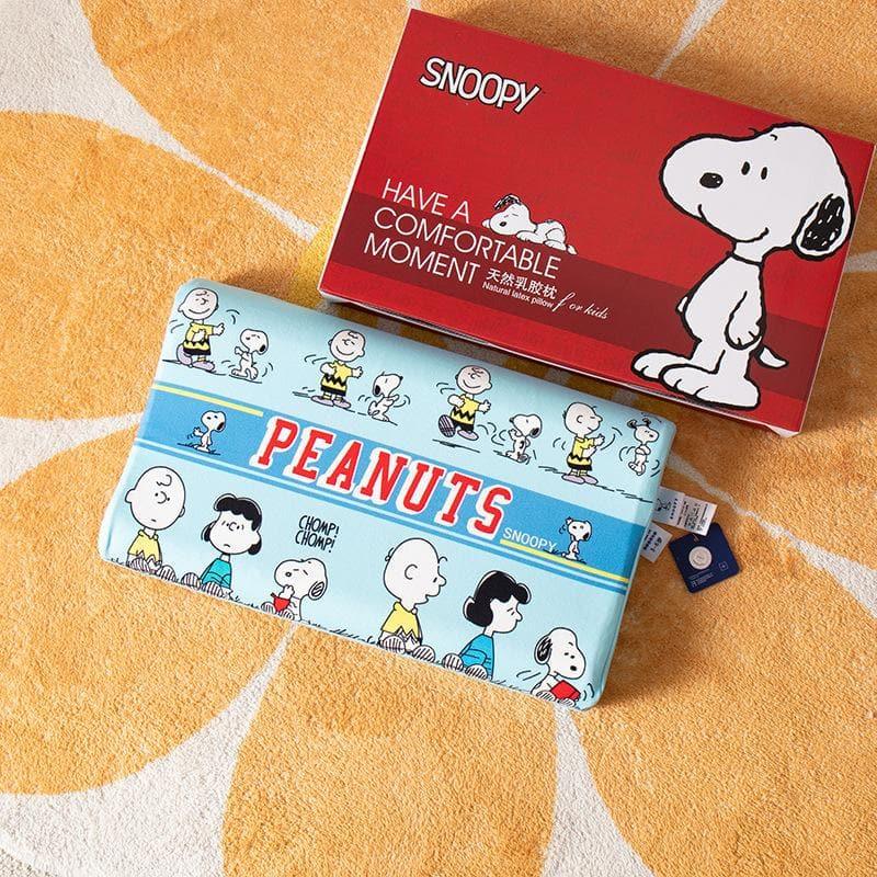 Peanuts LLC - Snoopy Natural Latex Soft Pillow Kids - inshobby.com