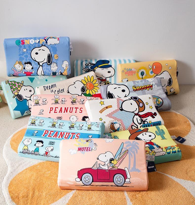 Peanuts LLC - Snoopy Natural Latex Soft Pillow Kids - inshobby.com