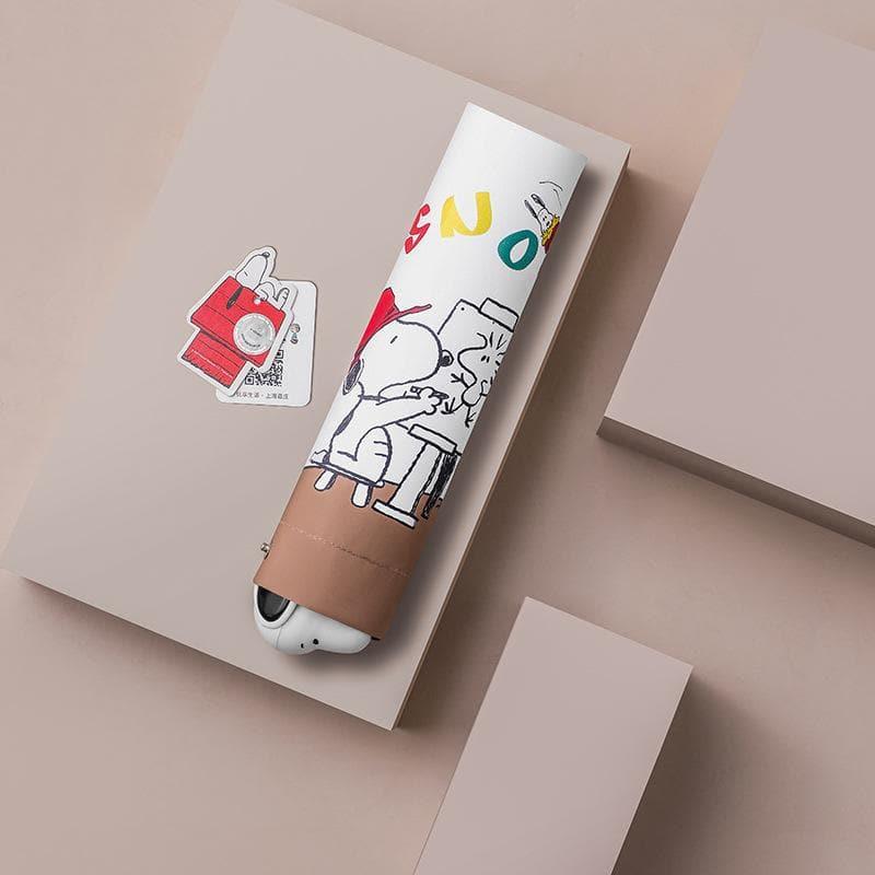 Peanuts LLC - Snoopy Outdoor Folding Umbrella - inshobby.com