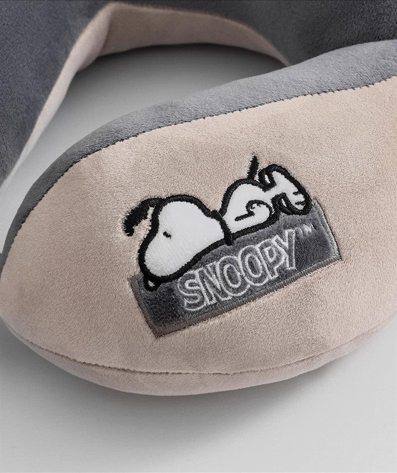 Peanuts LLC - Snoopy Traveling U-Shape Neck Cushion Pillow - inshobby.com