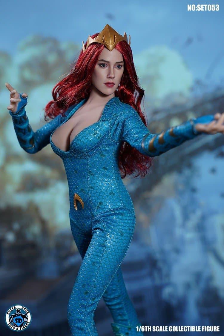 Superduck - 1:6 Mera Seamless Figure