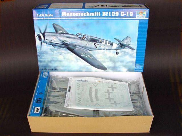 Trumpeter - 1:24 Messerschmitt Bf109 G-10 Fighter Assembly Kit