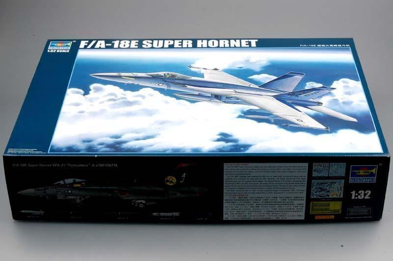 Trumpeter - 1:32 F/A-18E Super Hornet Fighter Assembly Kit