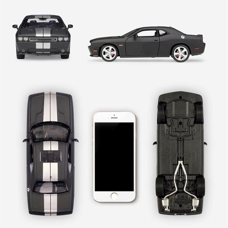 Welly - 1:24 Dodge 2012 Challenger SRT Alloy Model Car - inshobby.com