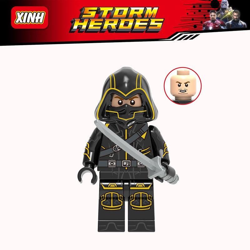 XINH - Hawkeye Wanderer Suit Minifigure