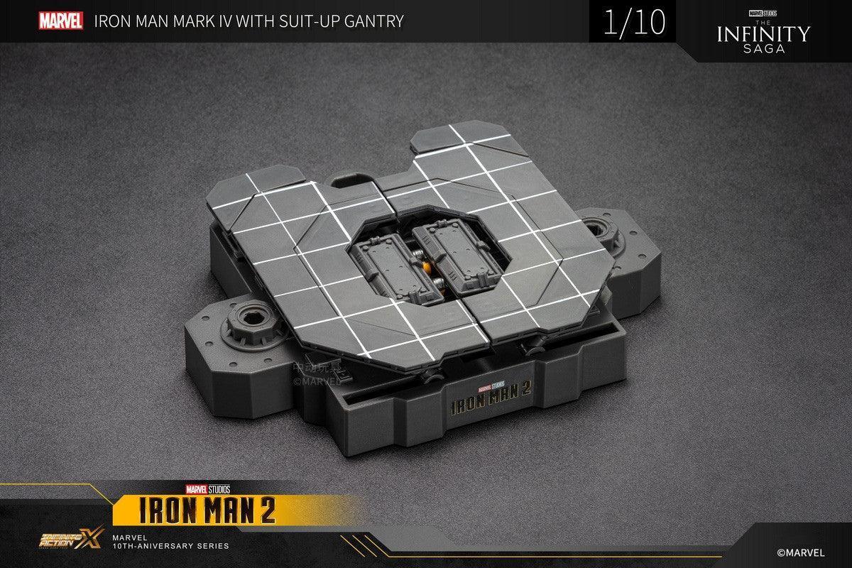 ZD Toys - 1:10 Iron Man Mark IV Mk4 & Suit-up Gantry Action Toy